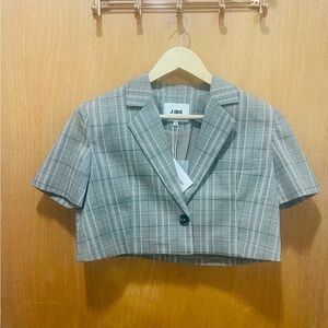 J.ING woman crop top